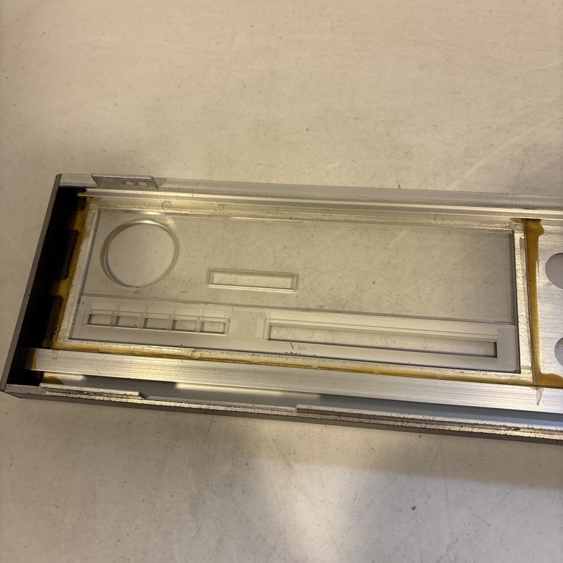 Mitsubishi DA-R17 Faceplate And Glass Only gallery