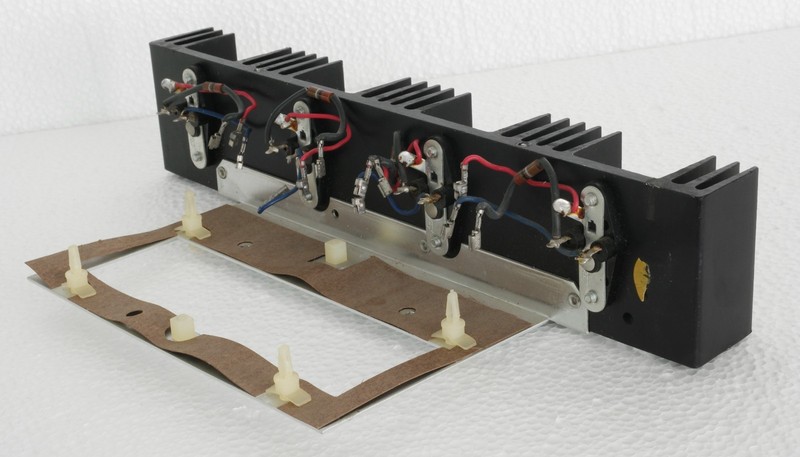 Fisher 390 Receiver Part : Power Transistors with Heat Sink gallery