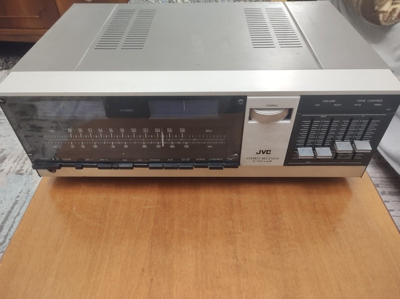 JVC JR-S100 MK II AM/FM Stereo Receiver