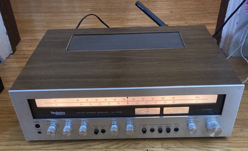 TECHNICS SA 5550 STEREO RECEIVER tested Works Great 1975