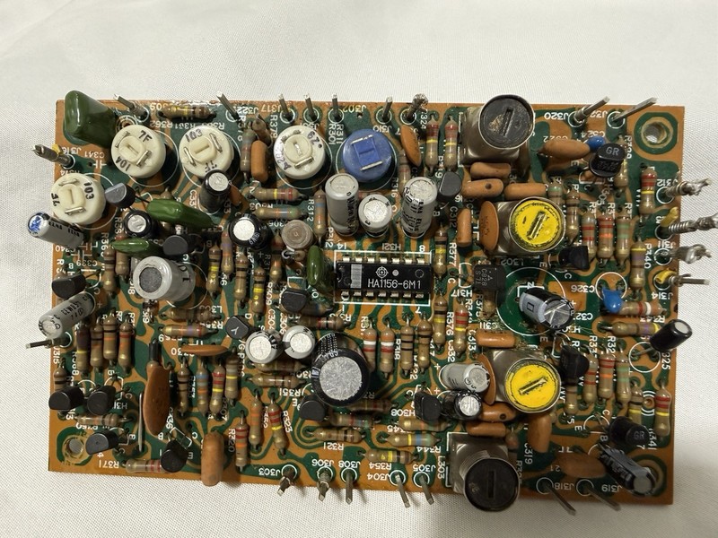 Vintage Marantz 2275 Stereo Receiver FM Tuner Circuit Board - F45 94V Rare gallery