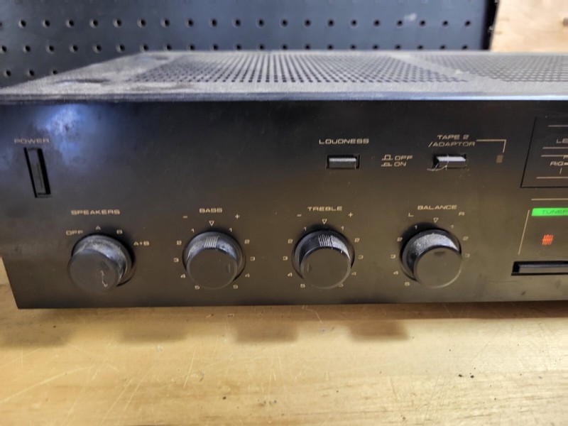 Vintage PIONEER Stereo Amplifier SA-730 - Receiver - Lights Up - Untested gallery