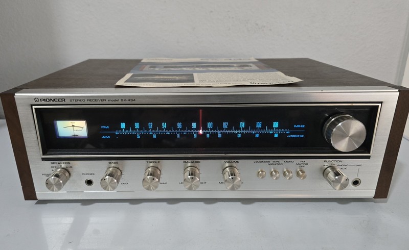 Vintage 1970’s Pioneer SX-434 Stereo Receiver! All Original!