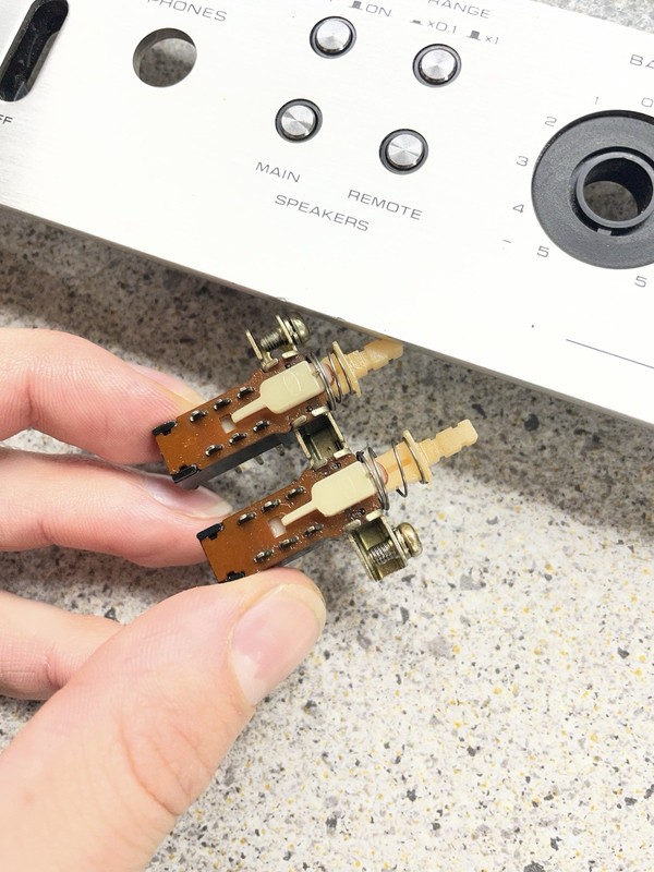 Technics SA 600 Speaker Main Remote Switches gallery