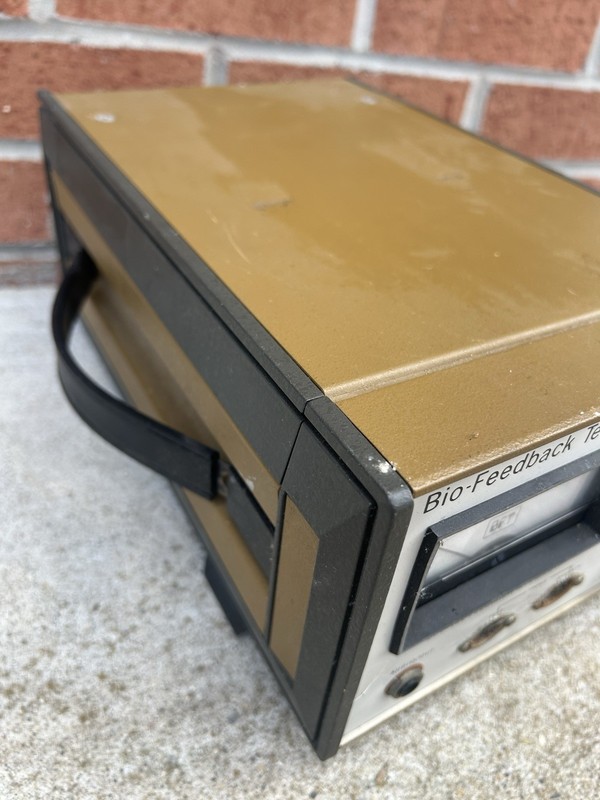 401 Feedback Myograph from Bio-Feedback Technology Inc Vintage Untested gallery
