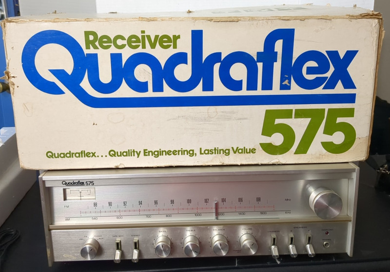Vintage Quadraflex 575 AM FM Stereo Receiver Japan Amp Amplifier Tuner