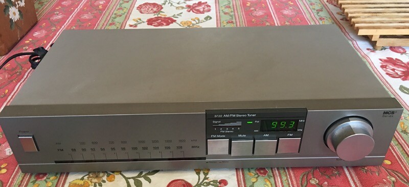 Vintage Modular Components Systems - MCS Series 3722 AM / FM Stereo Tuner