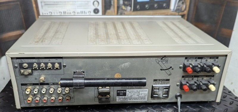 Sony STR-V55 receiver gallery