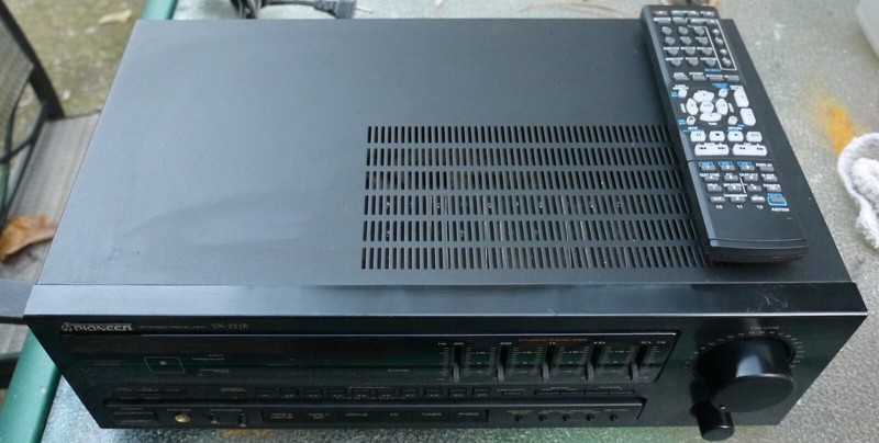Pioneer SX-251R 5 Band EQ 50Watts/ Channel Stereo Receiver Tested Remote JAPAN gallery