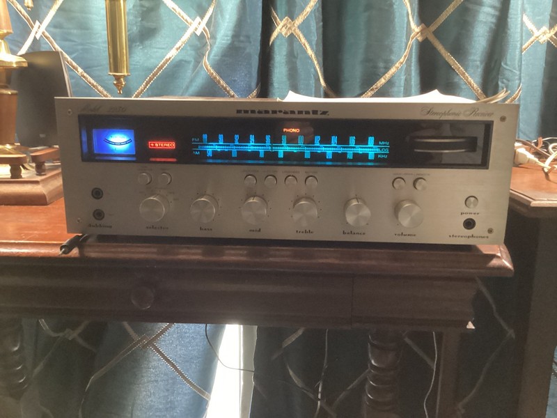 Vintage Marantz Model 2230 Stereophonic Receiver gallery