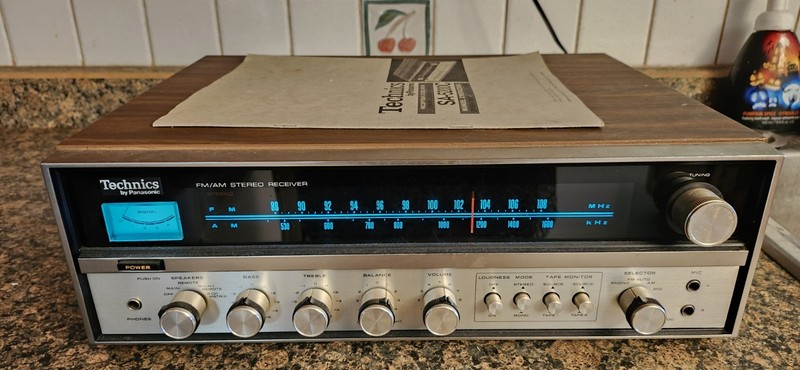 Technics by Panasonic SA-5200C FM/AM Stereo Receiver – Vintage Wood Case