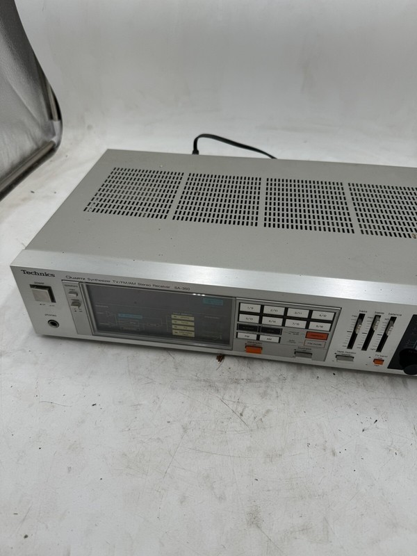 Technics SA-350 Quartz Synthesizer TV/FM/AM Stereo Receiver Untested
