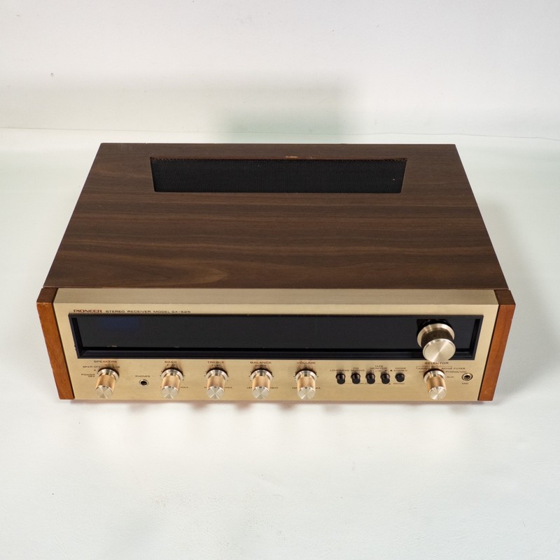 Vintage Pioneer SX-525 Stereo Receiver Sounds Great Needs Minor Service gallery