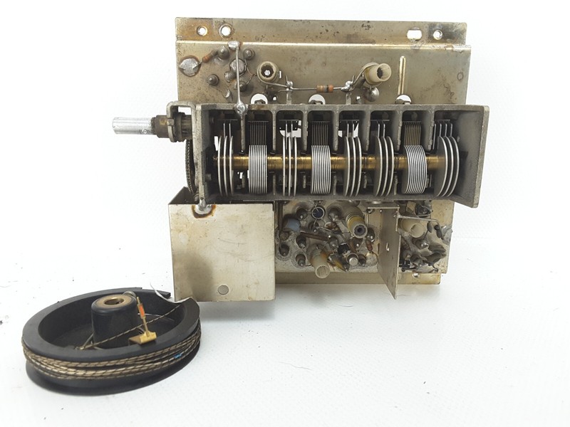 PIONEER SX-1250 RECEIVER PARTS: FM Front End Tuner AWB-023