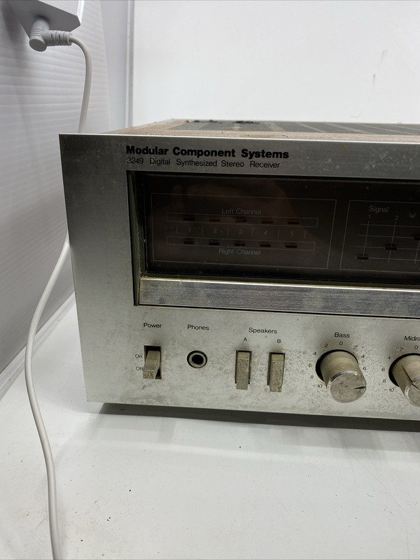 MCS 3249 Modular Component System Digital Synthesized Stereo Receiver gallery