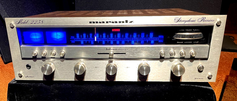 Marantz 2238 AM/FM Stereo Receiver 38 Watts Per Channel