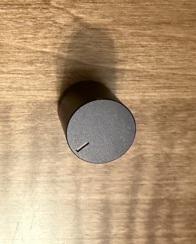 Kenwood KR930B Receiver Knob