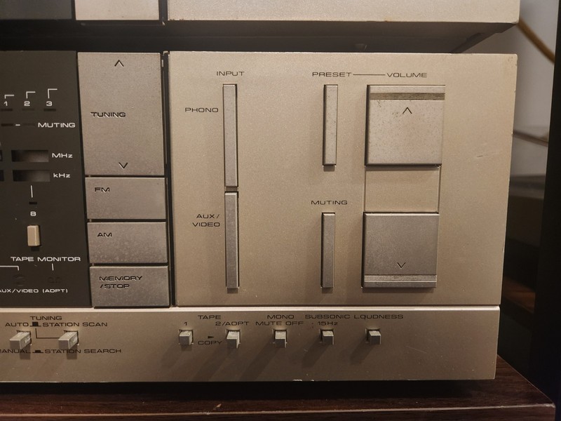 Pioneer SX-6 Communication Series Champagne Receiver With AM/FM Antenna gallery