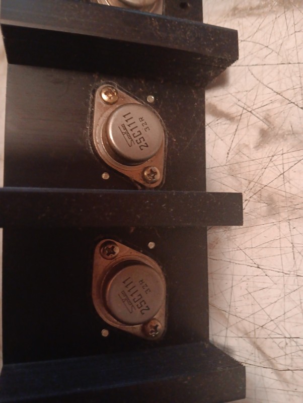 Sansui 2000X heat sinks withOutputs gallery