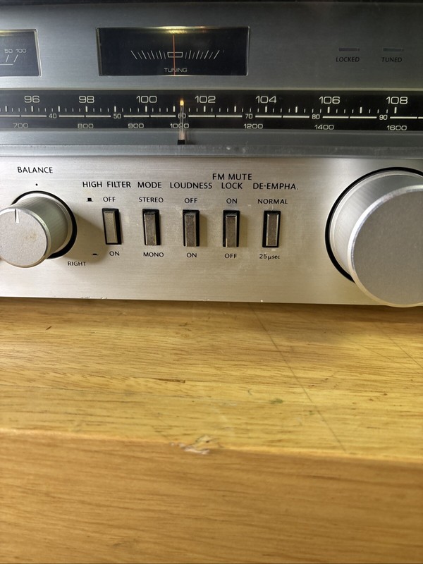 Vintage ONKYO Servo Locked Tuner Amplifier Model TX-3000 Made In Japan gallery