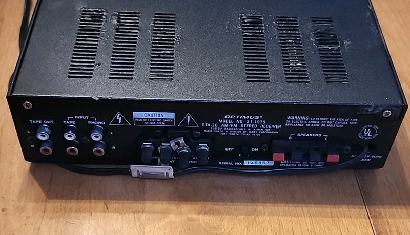 RadioShack Optimus 31-1979 STA-20 Phono AM/FM Stereo Receiver Tested Works gallery
