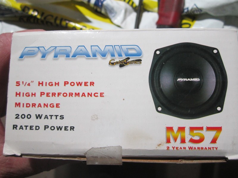 Pyramid M57 speakers PM M57 2pc 200W New from Old Stock gallery