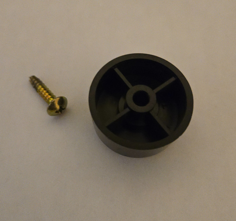 PIONEER SX-1250 / SX-1050 Receiver Foot & Mounting Screw – New Felt Pad OEM gallery