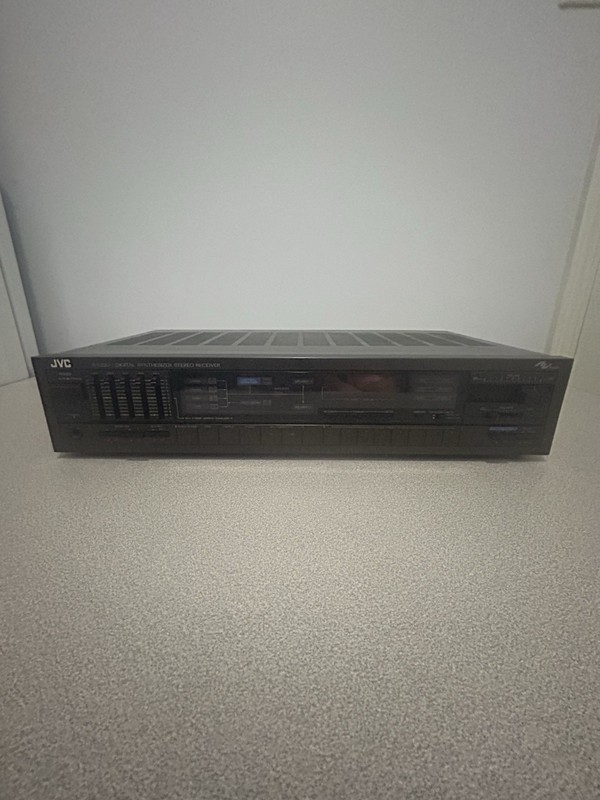 JVC R-X220 Stereo AM/FM Receiver 40W 5 Band Equalizer & Instruction Manual