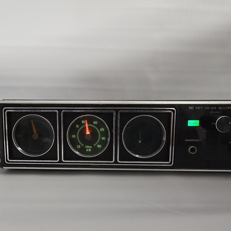 Panasonic RE-7680 Wooden Multiplex Stereo Radio IC FET FM AM gallery