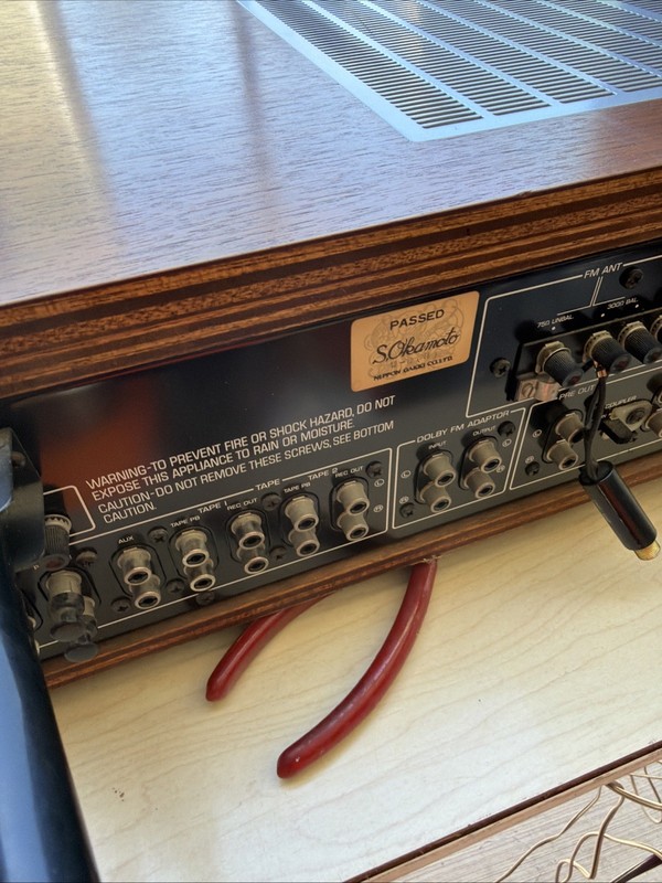 Vintage Yamaha CR-1020 AM/FM Natural Sound Stereo Receiver - Working gallery