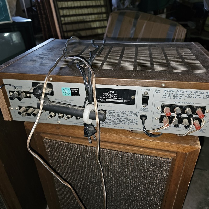 JVC R-S33 AM/FM STEREO RECEIVER SUPER A EQUALIZER Working Condition gallery