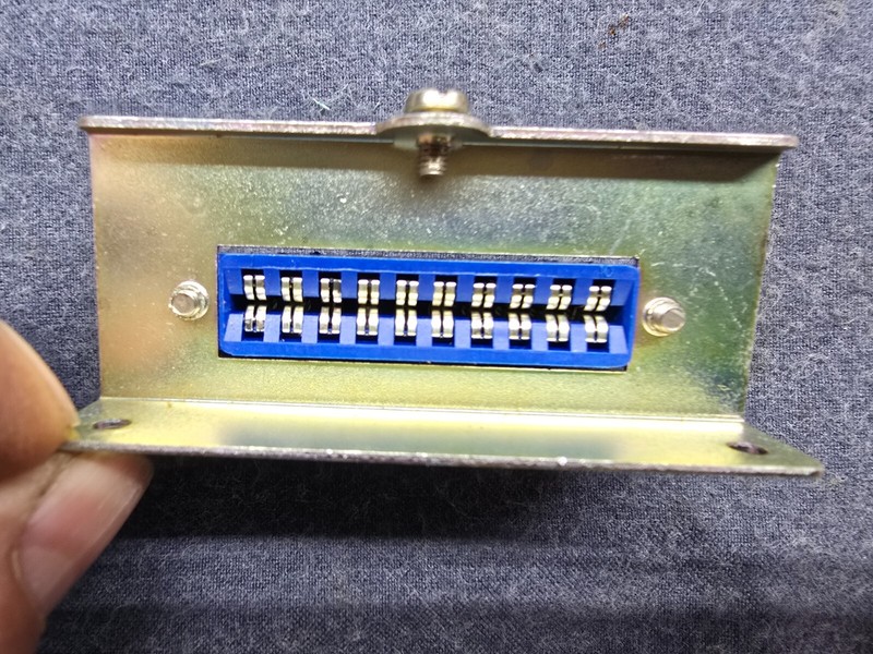 Sansui QR-4500 Receiver Part - F-1267 Circuit Board 10 Slot Connector gallery