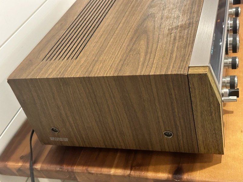 Akai AA-910 Receiver Fully Serviced Excellent Condition Wood Grain Cabinet Japan gallery