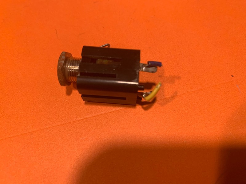 Kenwood KR-5200 Stereo Receiver Parting Out gallery