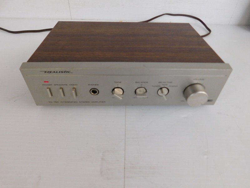 Realistic SA-150 Integrated Stereo Amplifier (JSP113)