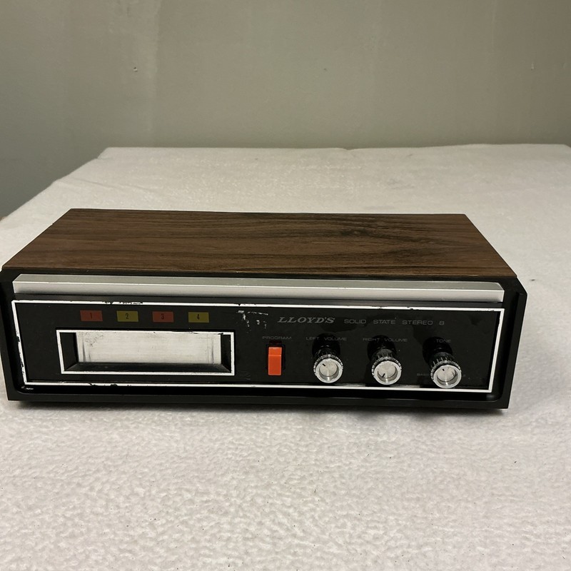 Vintage Lloyds Solid State Stereo 8 Wood Grain Model 2V6 IW-07A 120V Parts Only