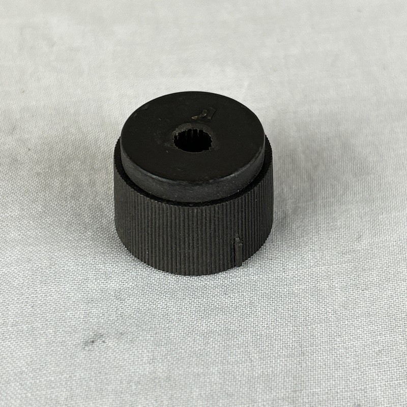 Kenwood TK-60 Fits Tuner or Volume – 1 Knob – *missing cap*