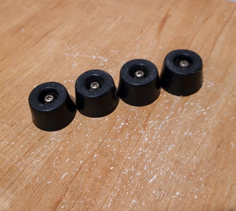 LAFAYETTE Stereo Receiver LR-500 TA Replacement 4 FEET PADS Rubber Plastic