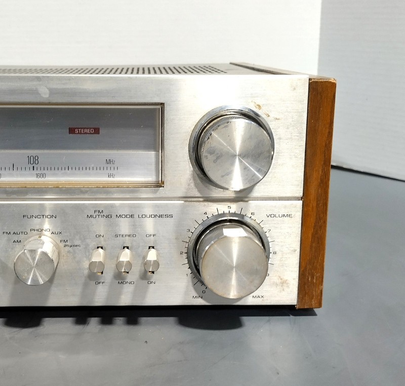 Toshiba SA-735 35W Per Channel 8Ω AM/FM Radio Stereo Receiver - Partially Tested gallery