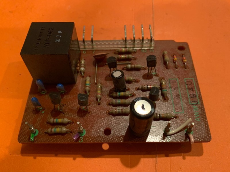 Pioneer SX-750 Stereo Receiver - Filter and Muting Assembly AWM-094 gallery