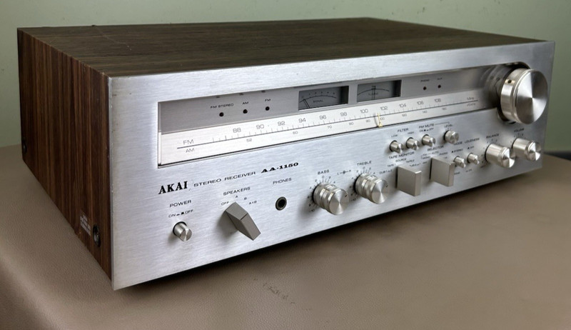 AKAI AA-1150 STEREO RECEIVER gallery