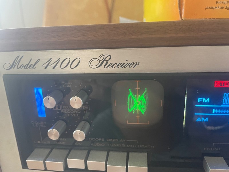 Marantz 4400 Quad Receiver gallery