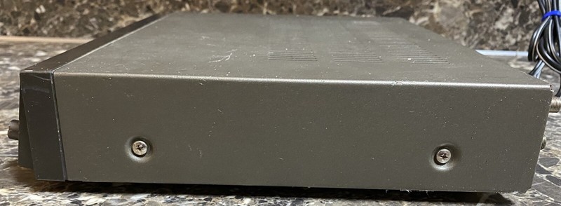 Uniden UST-6000 Stereo Satellite Receiver Vintage Tested Used gallery