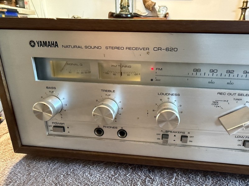 Vintage Yamaha CR-620 Natural Sound Stereo Receiver - Very Cleaned gallery