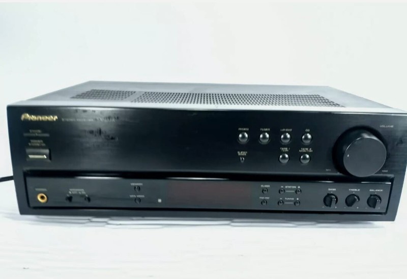 PIONEER Stereo Receiver SX-255R 190 Watt - No Remote - Tested