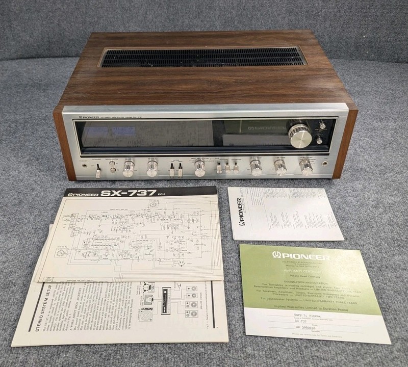 PIONEER SX-737 AM/FM STEREO RECEIVER Fully Japan Made Old School