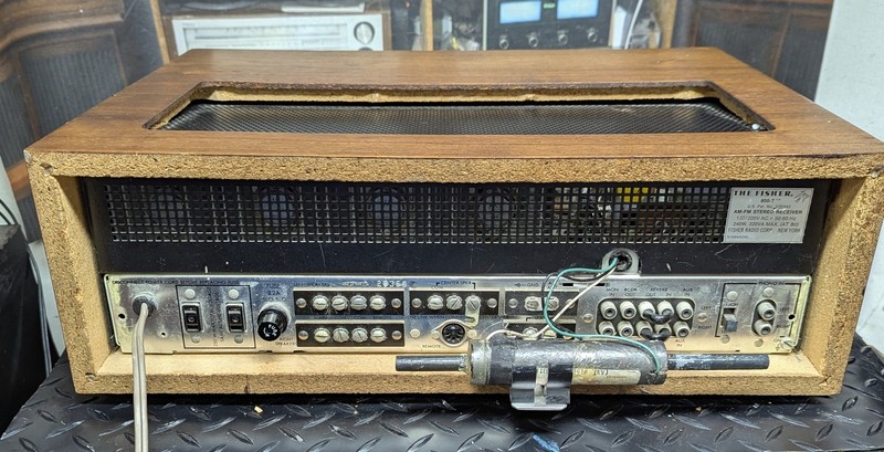 The Fisher 800-T AM/FM Stereo Receiver with wood case gallery