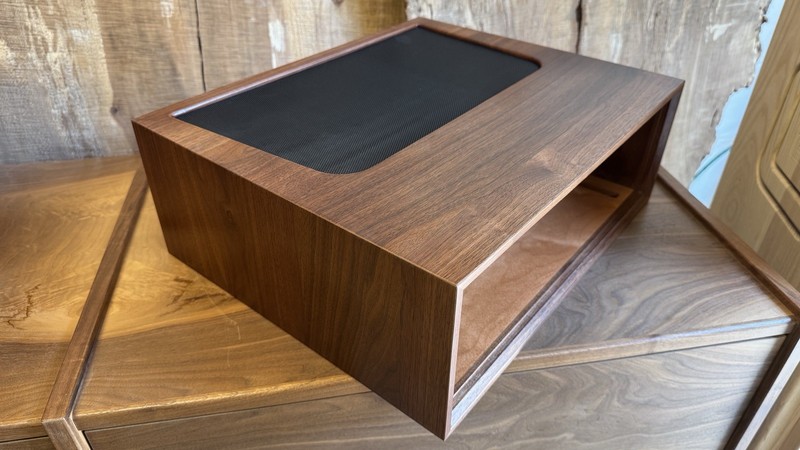 Marantz WC-22 Solid Walnut Custom Cabinet. Fits most 22/44 SERIES (Pre-Order) gallery