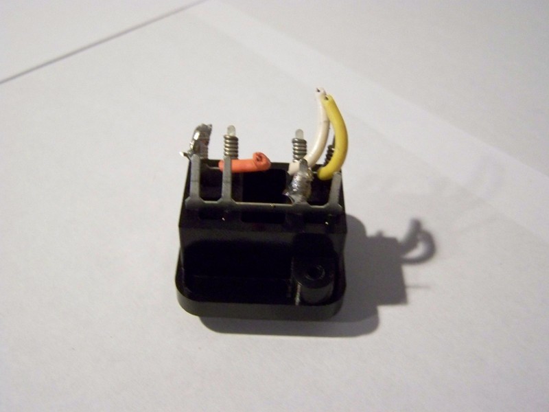 Pioneer SX-3700 SX-3600 SX-3500 SX-3400 SX-820 SX-720 AC Outlet AKP-039 gallery