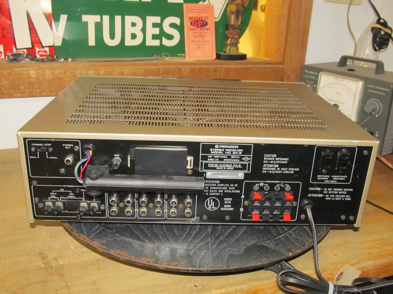 Vintage Pioneer SX-6 FM/AM Computer Controlled Stereo Receiver, NEEDS SERVICE gallery